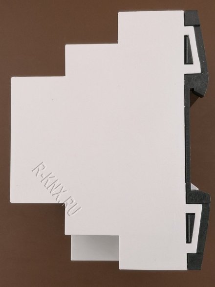JUNG 3901REGHE KNX универсальный диммер, 1 канал 20-500 W/VA