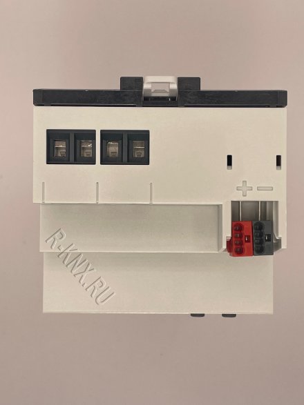 JUNG KNX актуатор коммутирующий 6 групп/ жалюзи 3 группы