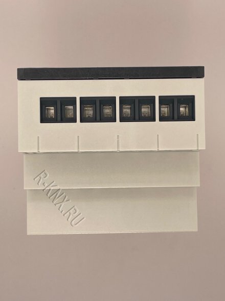 JUNG KNX актуатор коммутирующий 6 групп/ жалюзи 3 группы