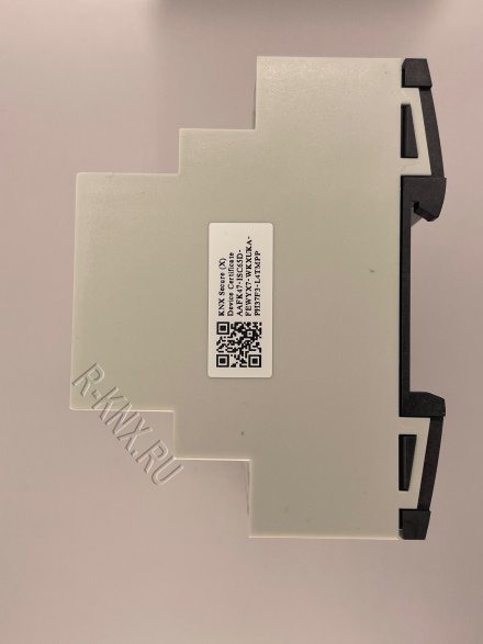 JUNG KNX актуатор коммутирующий 24 групп/ жалюзи 12 группы