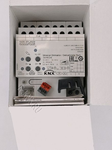 JUNG 3901REGHE KNX универсальный диммер, 1 канал 20-500 W/VA